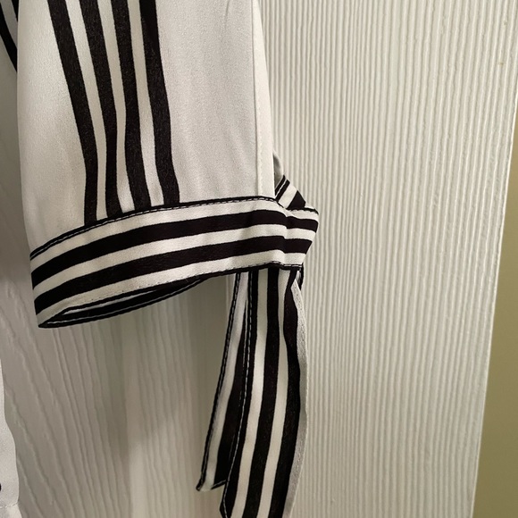 Elle long sleeve tunic - Picture 3 of 7